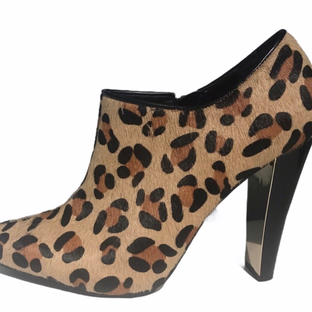 - Iman   leopard leather ankle booties NEW without Tag shoes size 9